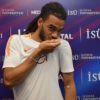 Jason-Denayer-passes-Galatasary-Medical