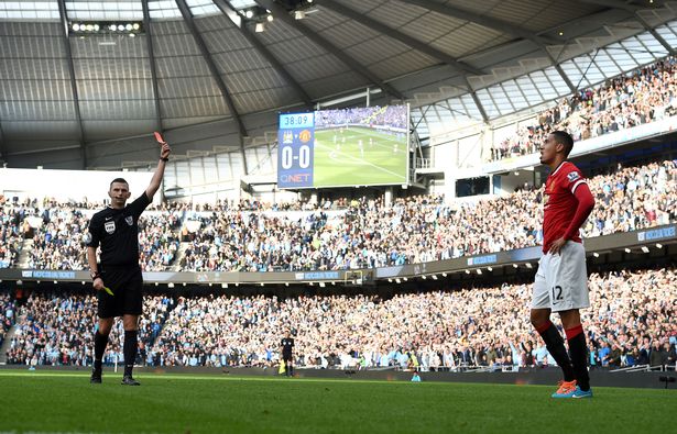 Michael-Oliver-Premier-League-Manchester-Derby-2017-referee-appointed