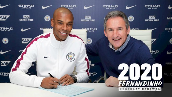 fernandinho-contract-extension