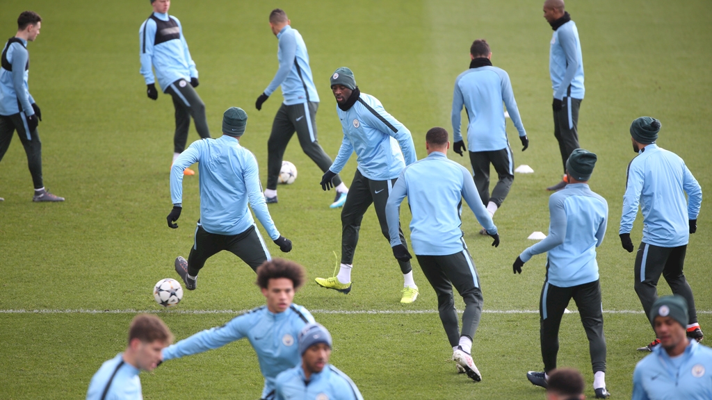 basel-man-city-training