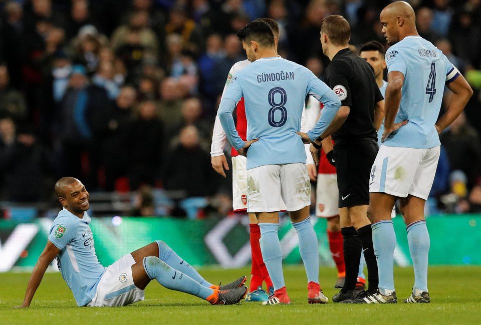 fernandinho-injury-manchester-city-arsenal