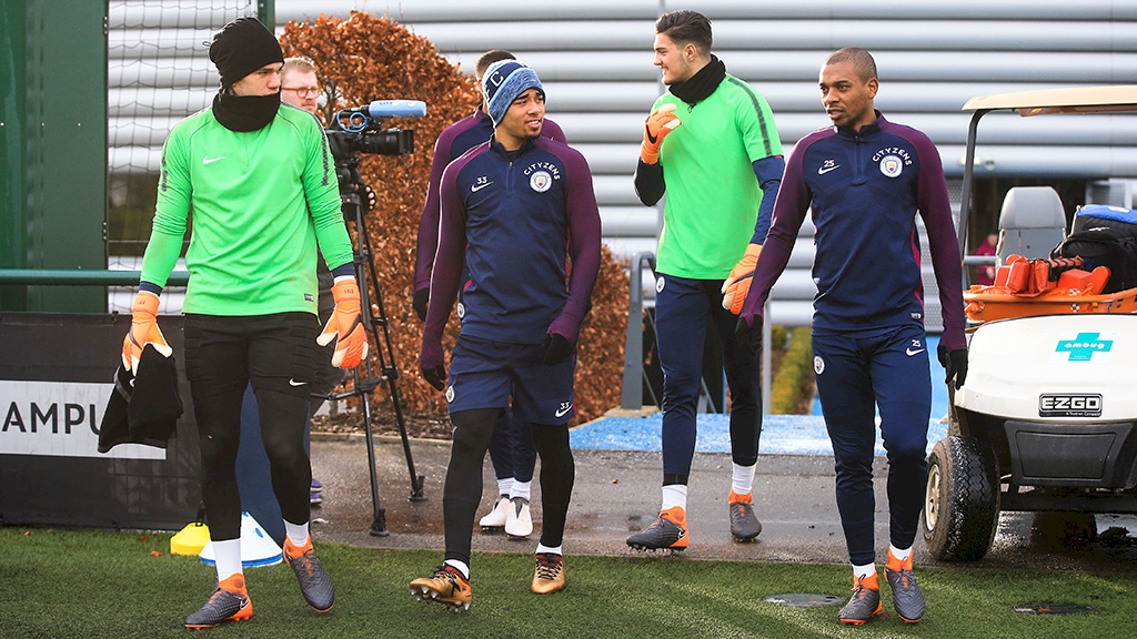 gabriel-jesus-returns-man-city-training