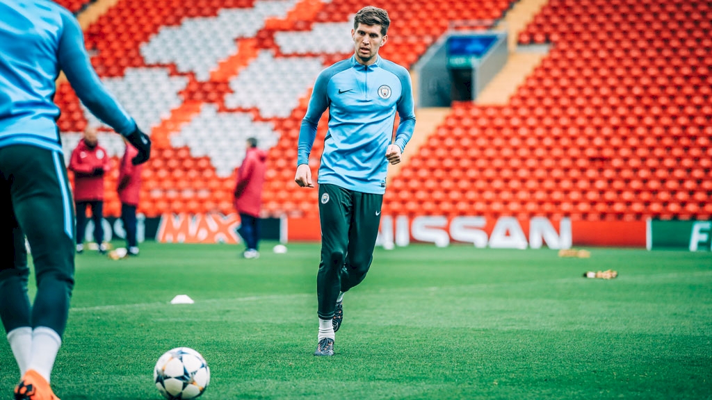 Liverpool champions league training sales kit