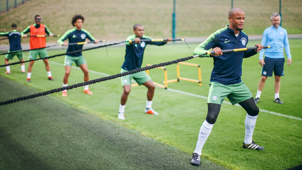 Man_City_Kompany_Fernandinho_Leroy_sane_Gundogan_training_premier_league_2018_19