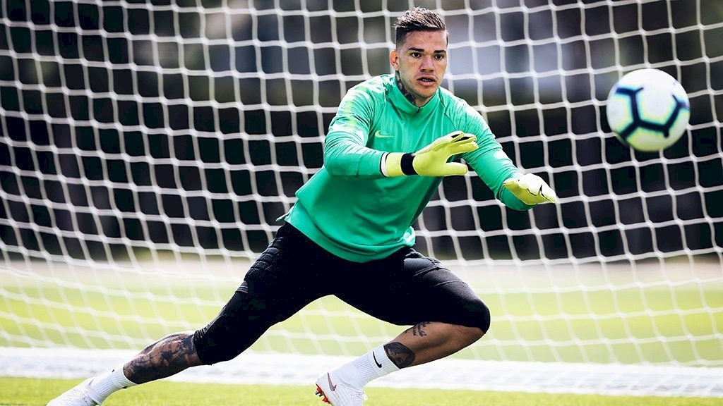 ederson-man-city-training