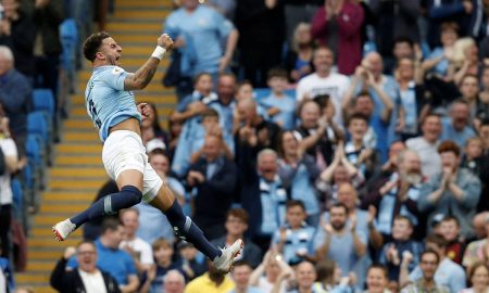 kyle-walker-screamer-new-castle-premier-league