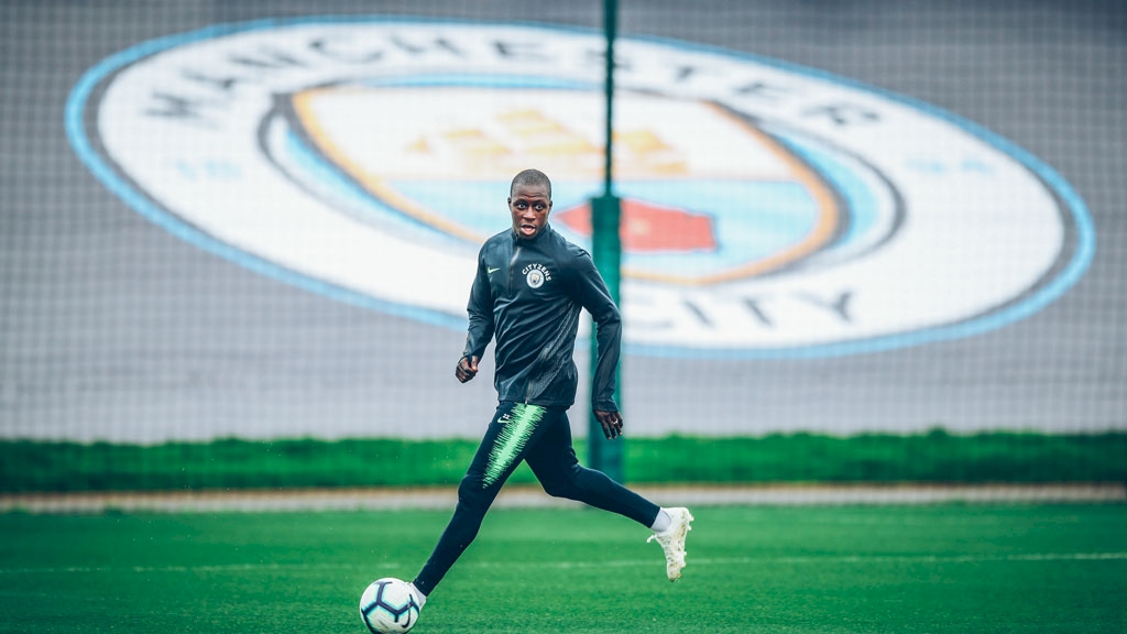 mendy-back