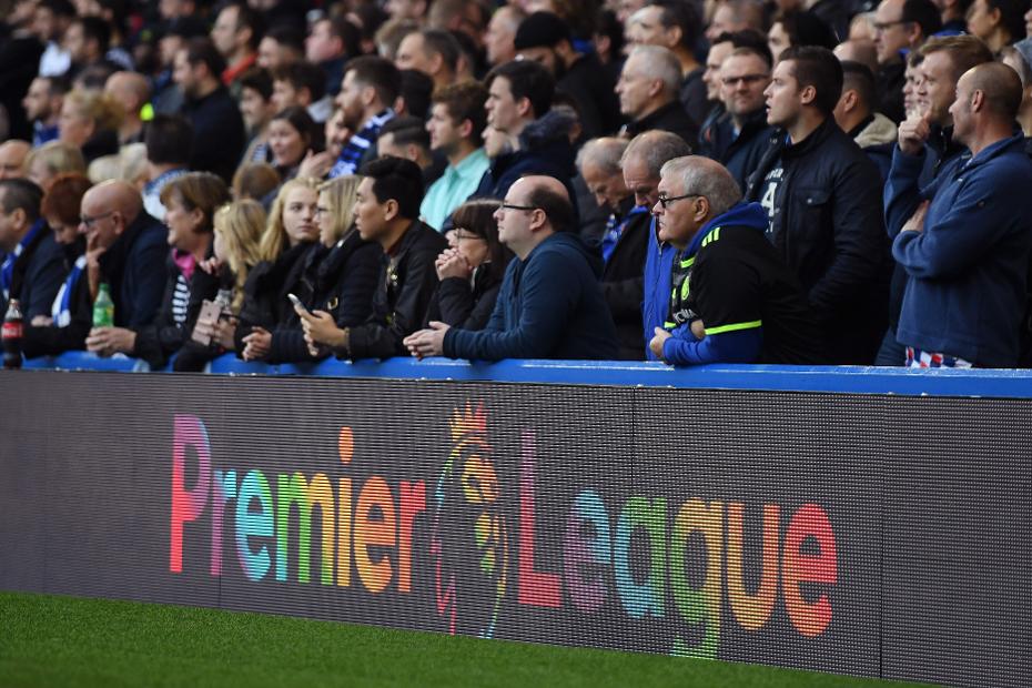 Premier-League-Rainbow-Laces-perimeter-board