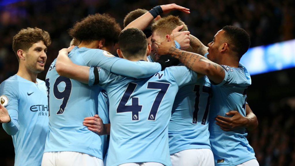 manchester-city-celebration-2018-19