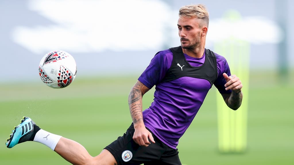 Garcia-manchester-city-training-cfa