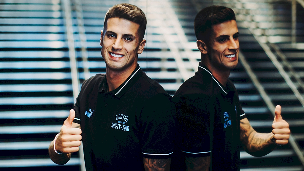 joao-cancelo-etihad