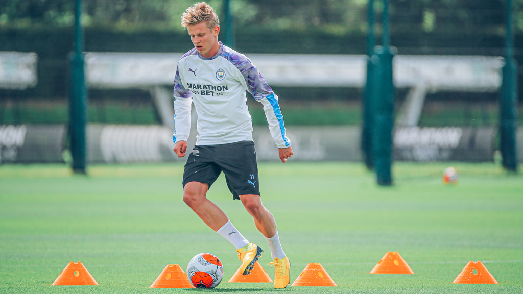 zinchenko-manchester-city-return-training