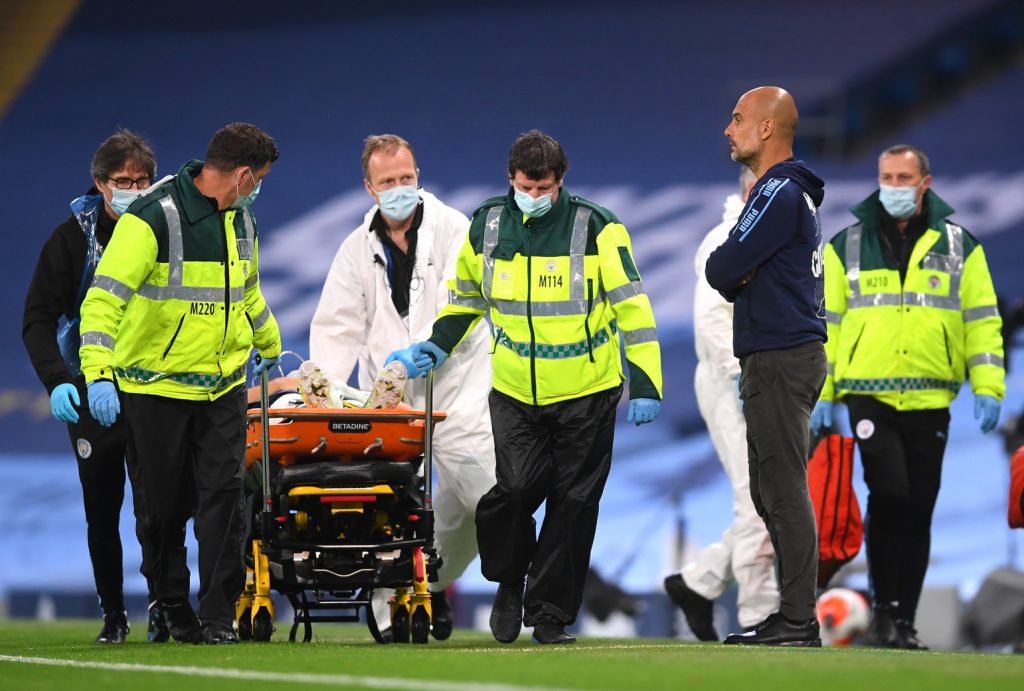 mancity-eric-garcia-stretchered-off-injury