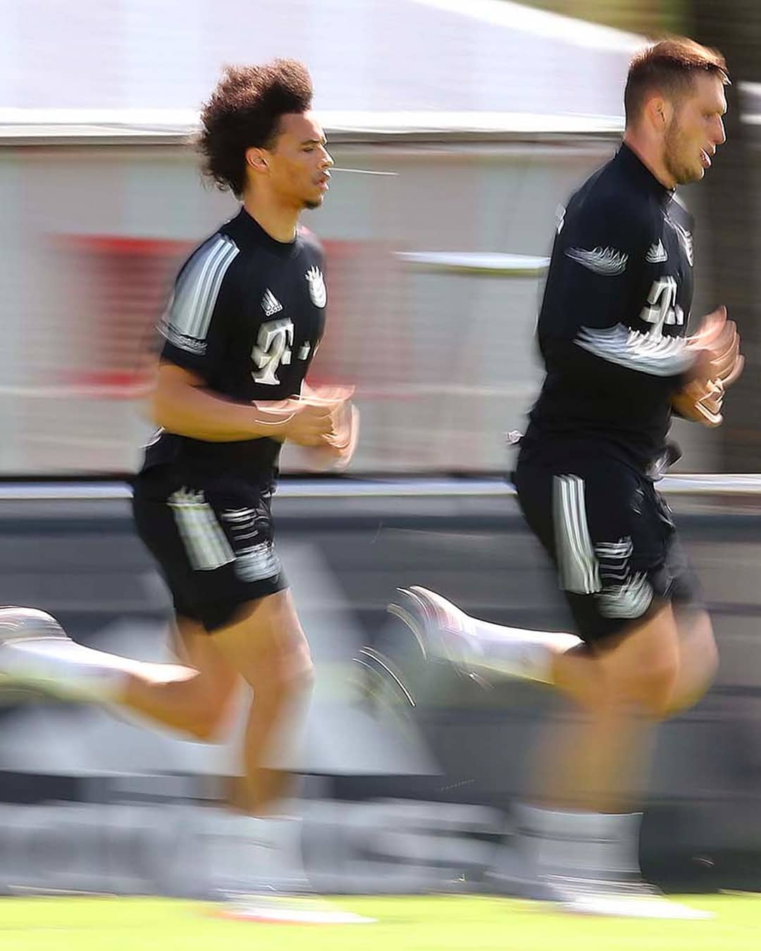 leroy-sane-Niklas-Sule