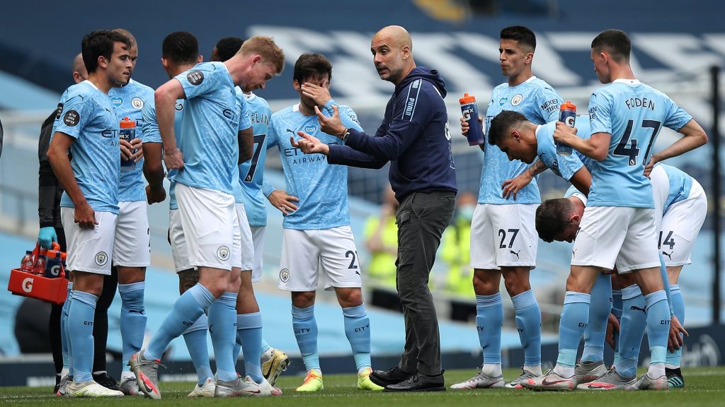 man-city-drinks-break-pep-guardiola