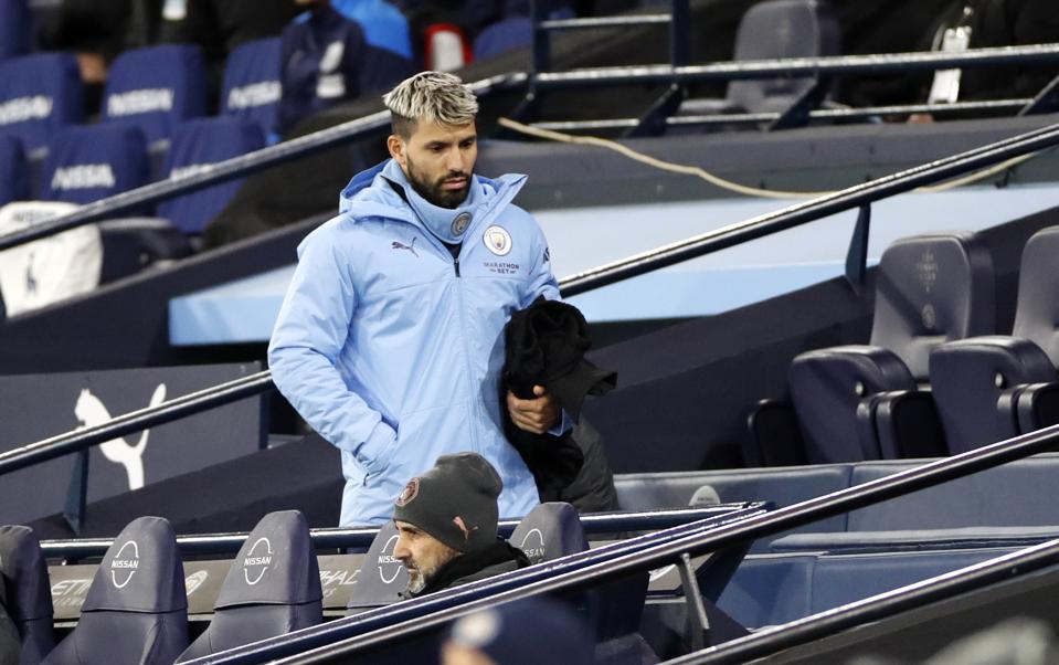 sergio-aguero-benched