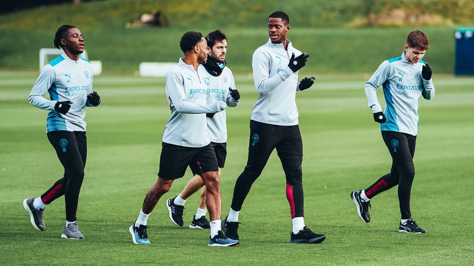 romeo-lavia-raheem-sterling-bernardo-silva-luke-mbete-james-mcatee-manchester-city-training